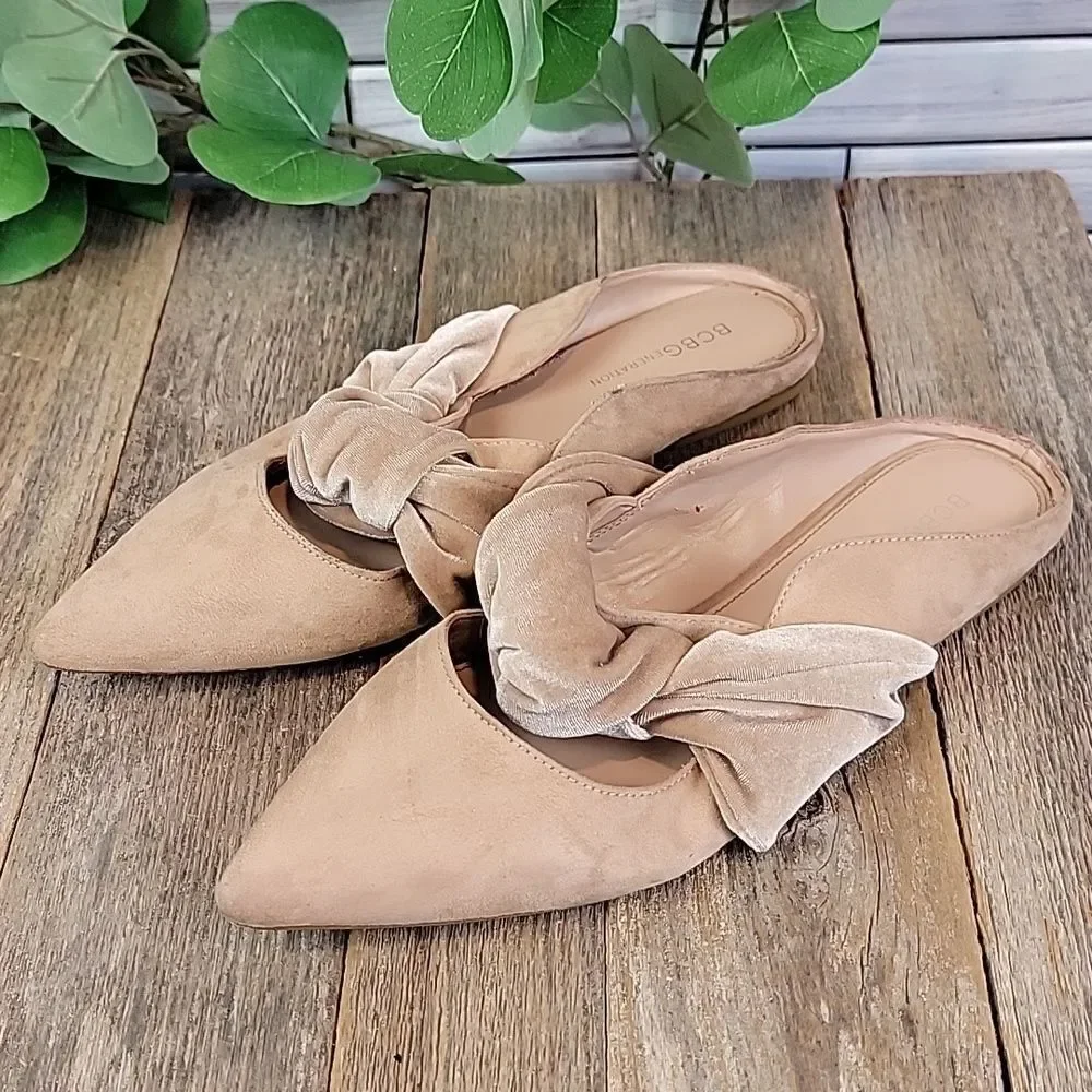 BCBGeneration Nessa velvet slip-on flats Size 9.5